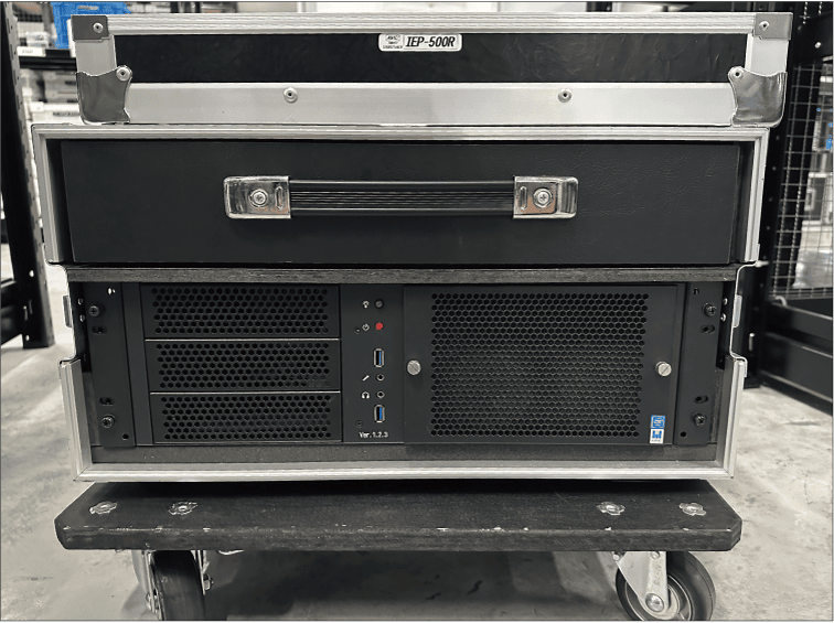 中継車システム 外観